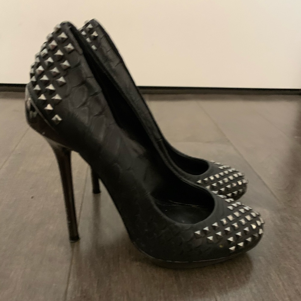 Bcbg sexy shoes